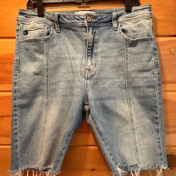 KanCan Light Blue Denim Shorts - Picture 1 of 11